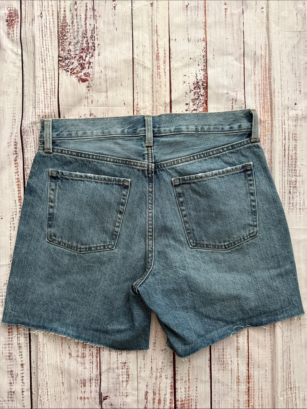 Old Navy High Rise Slouchy Straight Distressed Denim Long Cutoff Shorts 6 NWOT